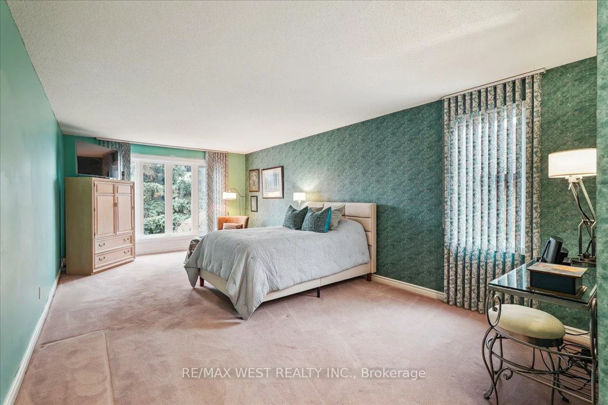 32, Delancey, Markville, Markham