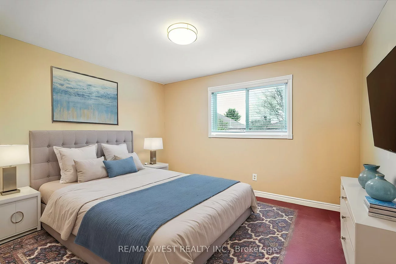 32, Delancey, Markville, Markham