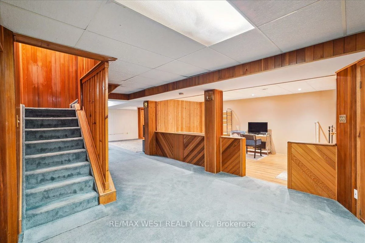 32, Delancey, Markville, Markham