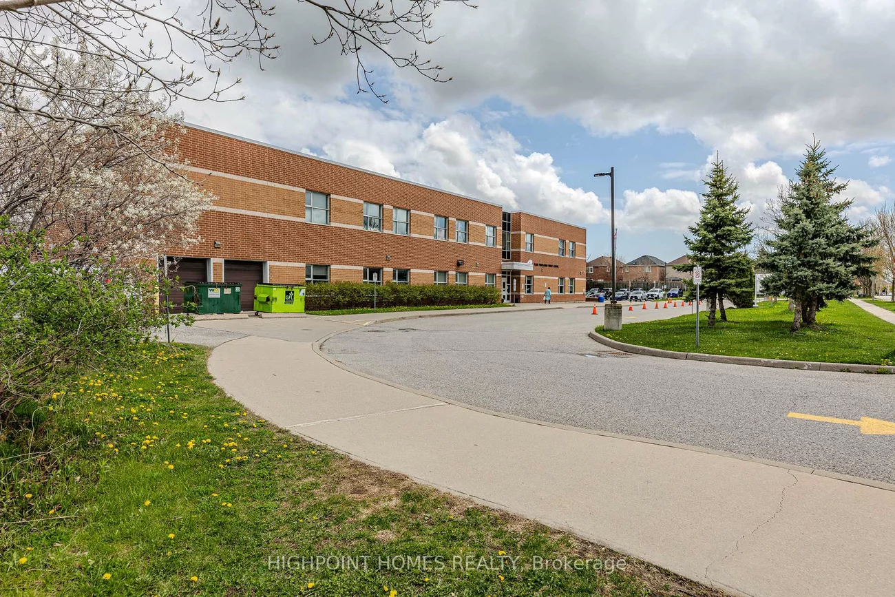 44, Brando, Middlefield, Markham