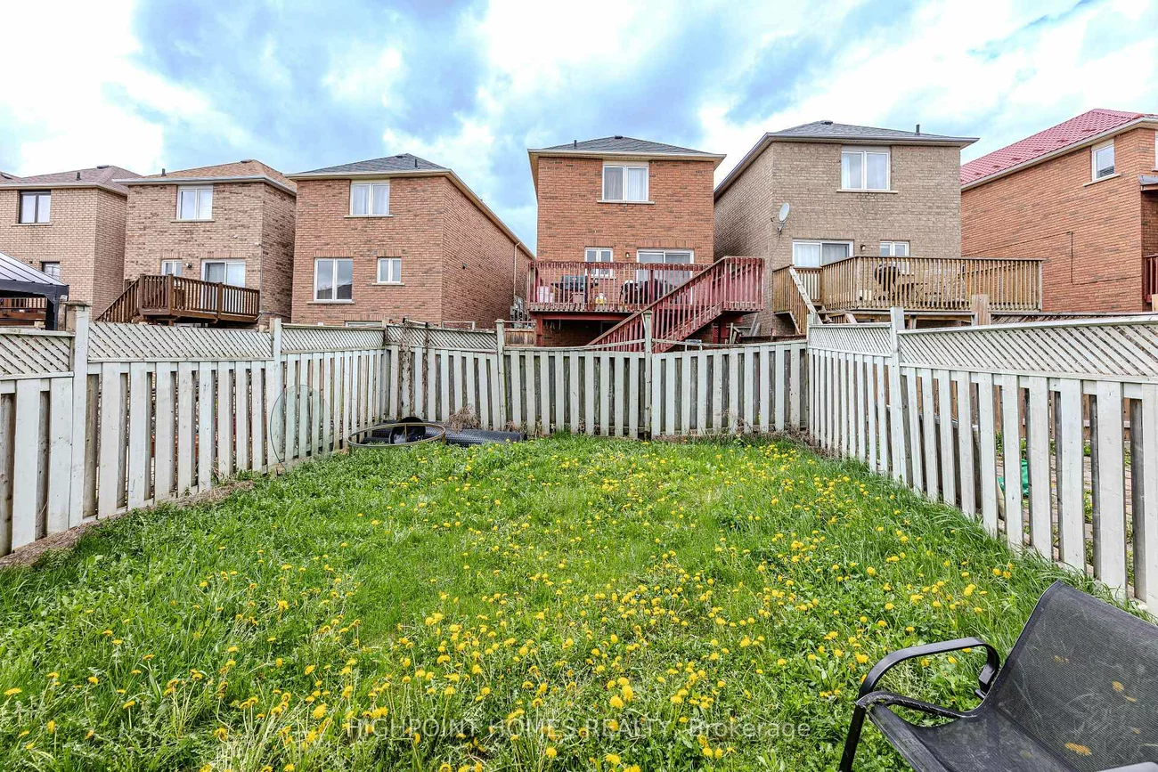 44, Brando, Middlefield, Markham