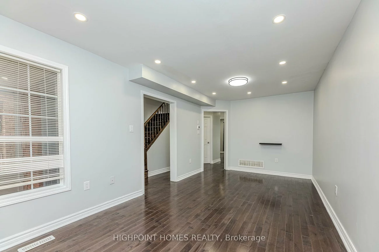 44, Brando, Middlefield, Markham