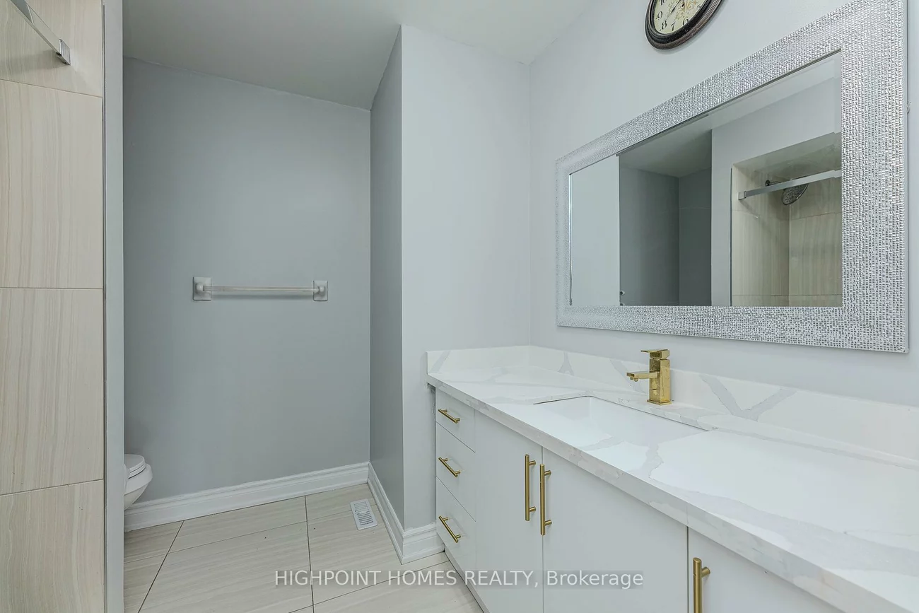 44, Brando, Middlefield, Markham