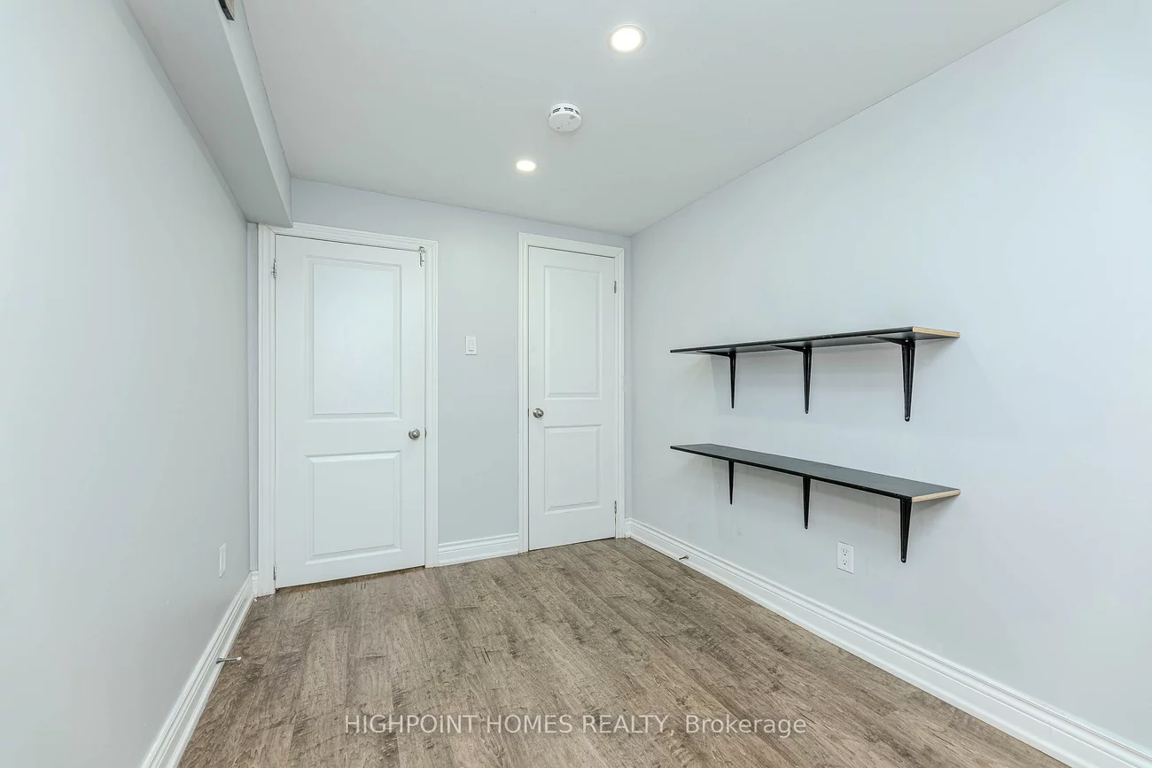 44, Brando, Middlefield, Markham
