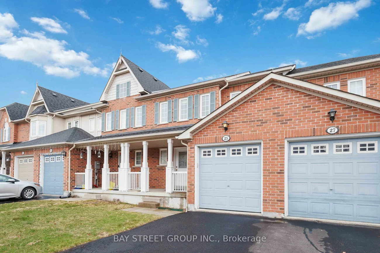 25, Maple Ridge, Greensborough, Markham
