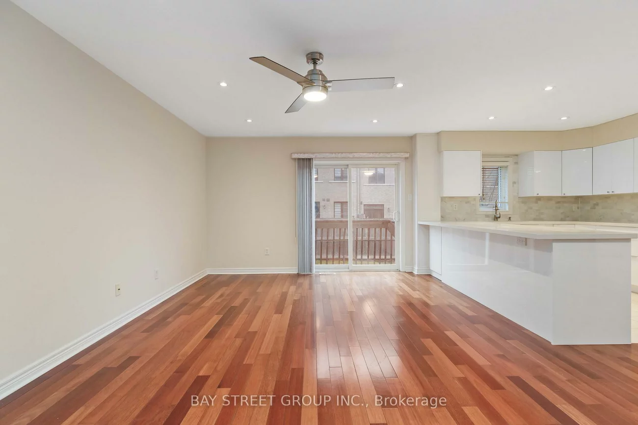 25, Maple Ridge, Greensborough, Markham