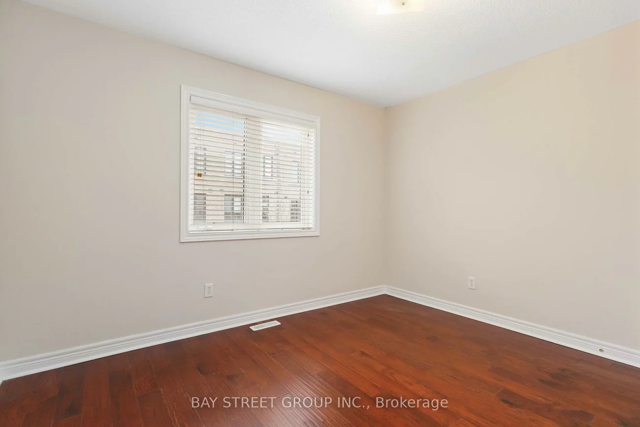25, Maple Ridge, Greensborough, Markham