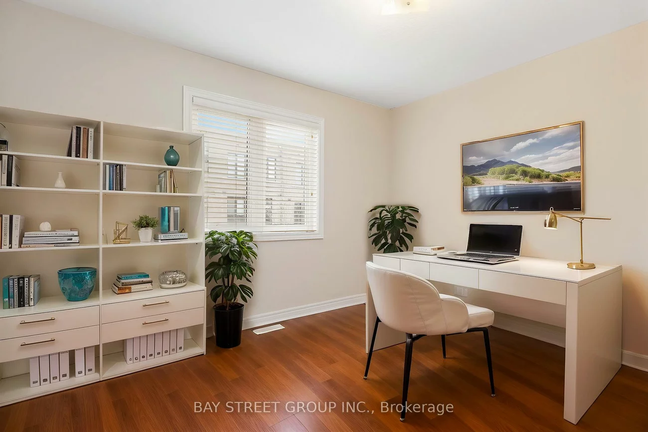 25, Maple Ridge, Greensborough, Markham