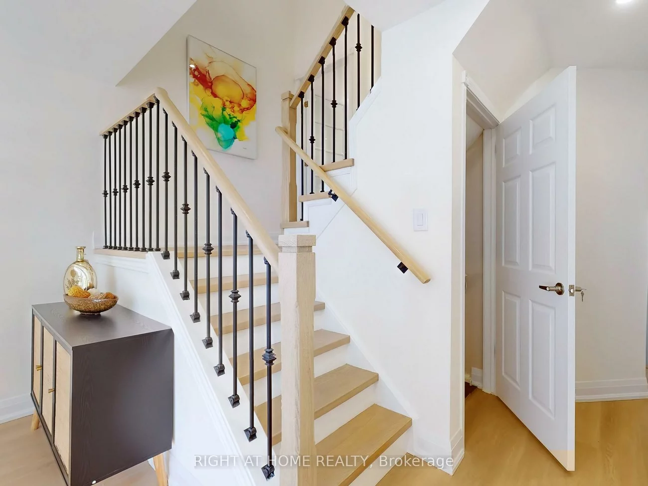 94, Reginald, Markham Village, Markham