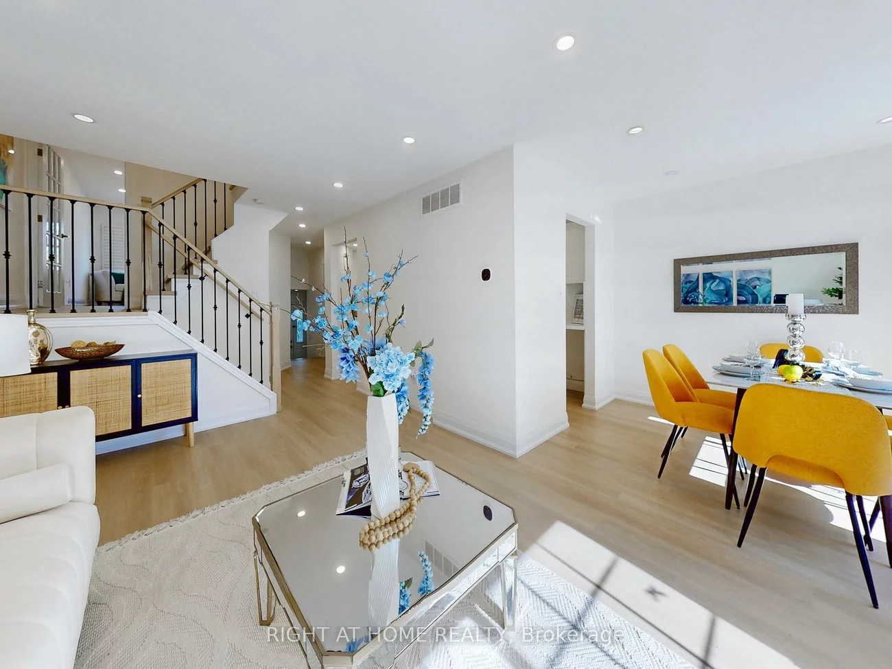 94, Reginald, Markham Village, Markham