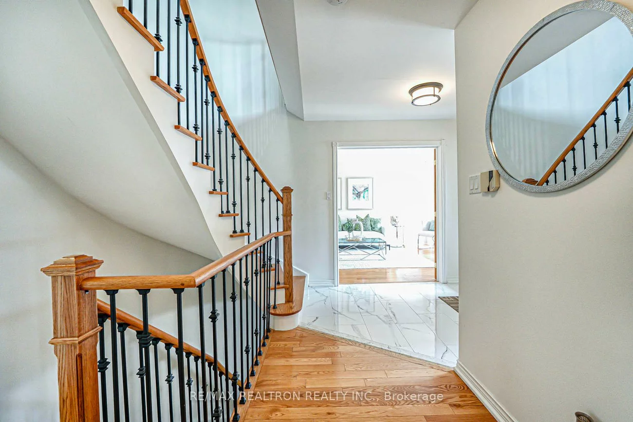 53, Leighland, Unionville, Markham