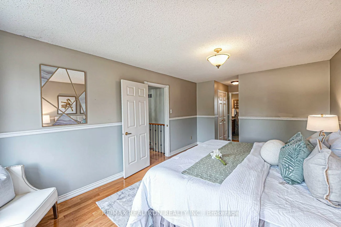 53, Leighland, Unionville, Markham