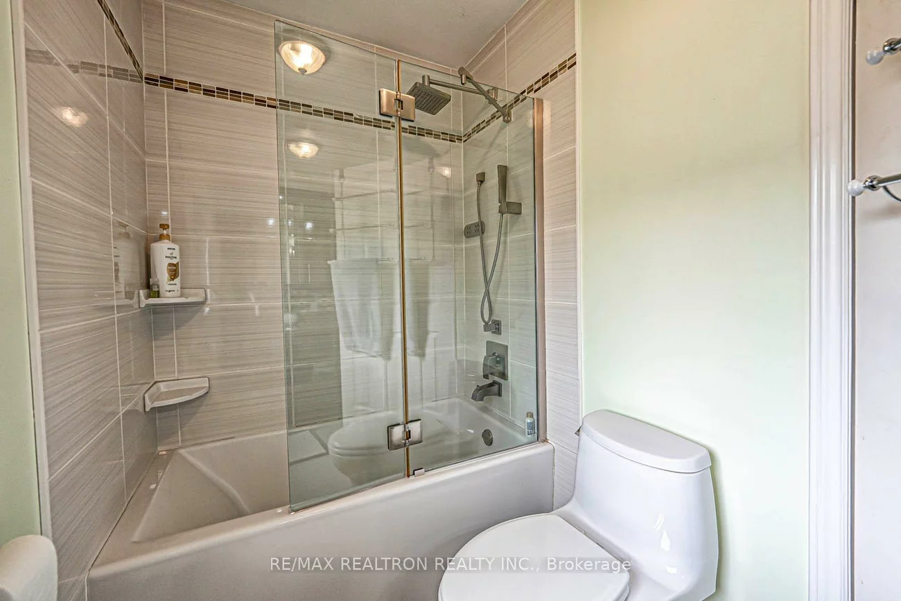 53, Leighland, Unionville, Markham