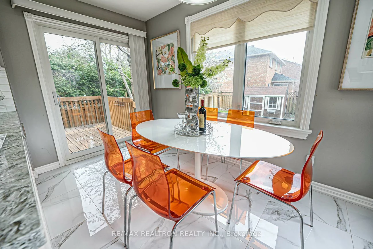 53, Leighland, Unionville, Markham