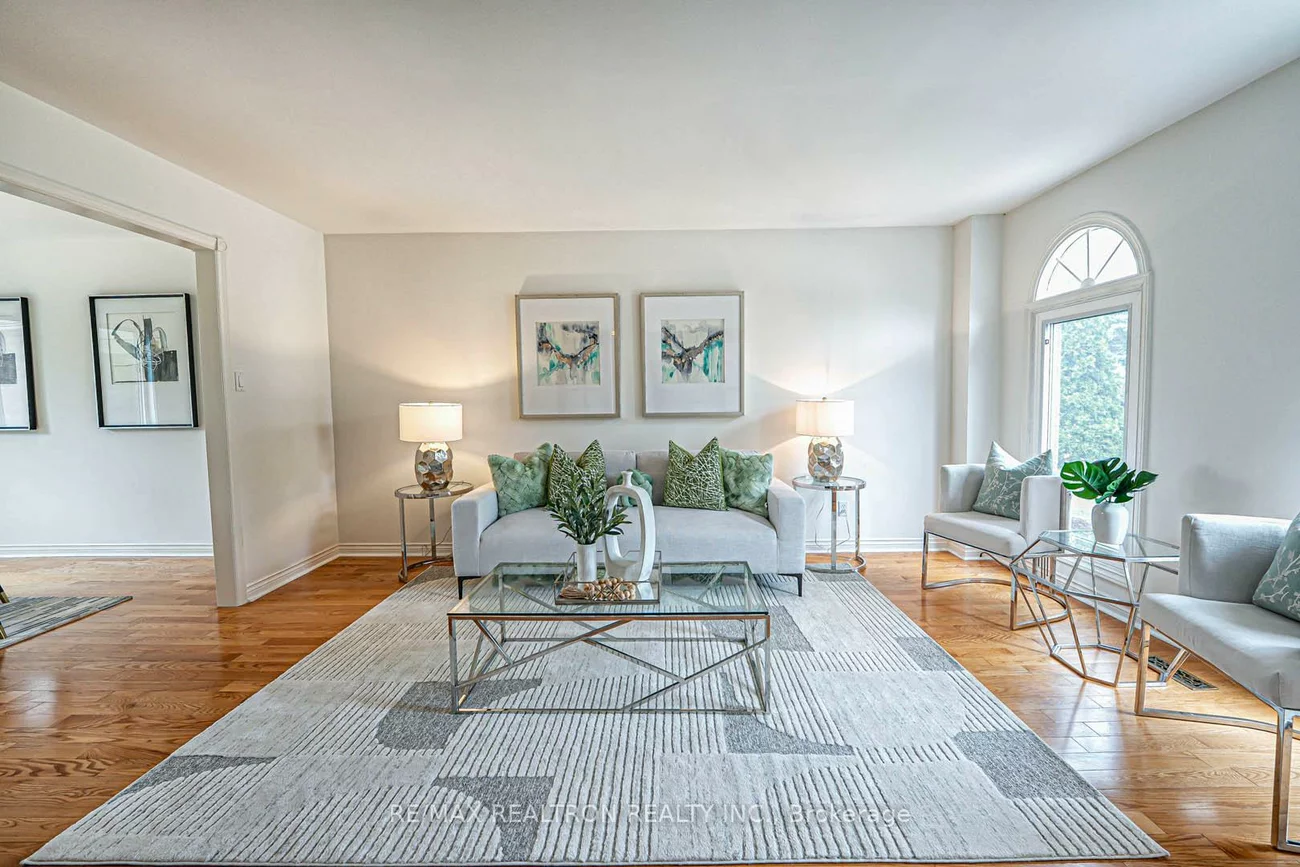 53, Leighland, Unionville, Markham