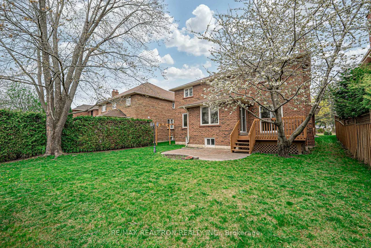 53, Leighland, Unionville, Markham