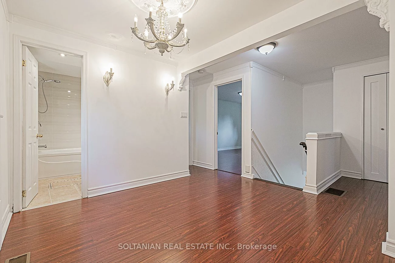 44, Royal Orchard, Royal Orchard, Markham