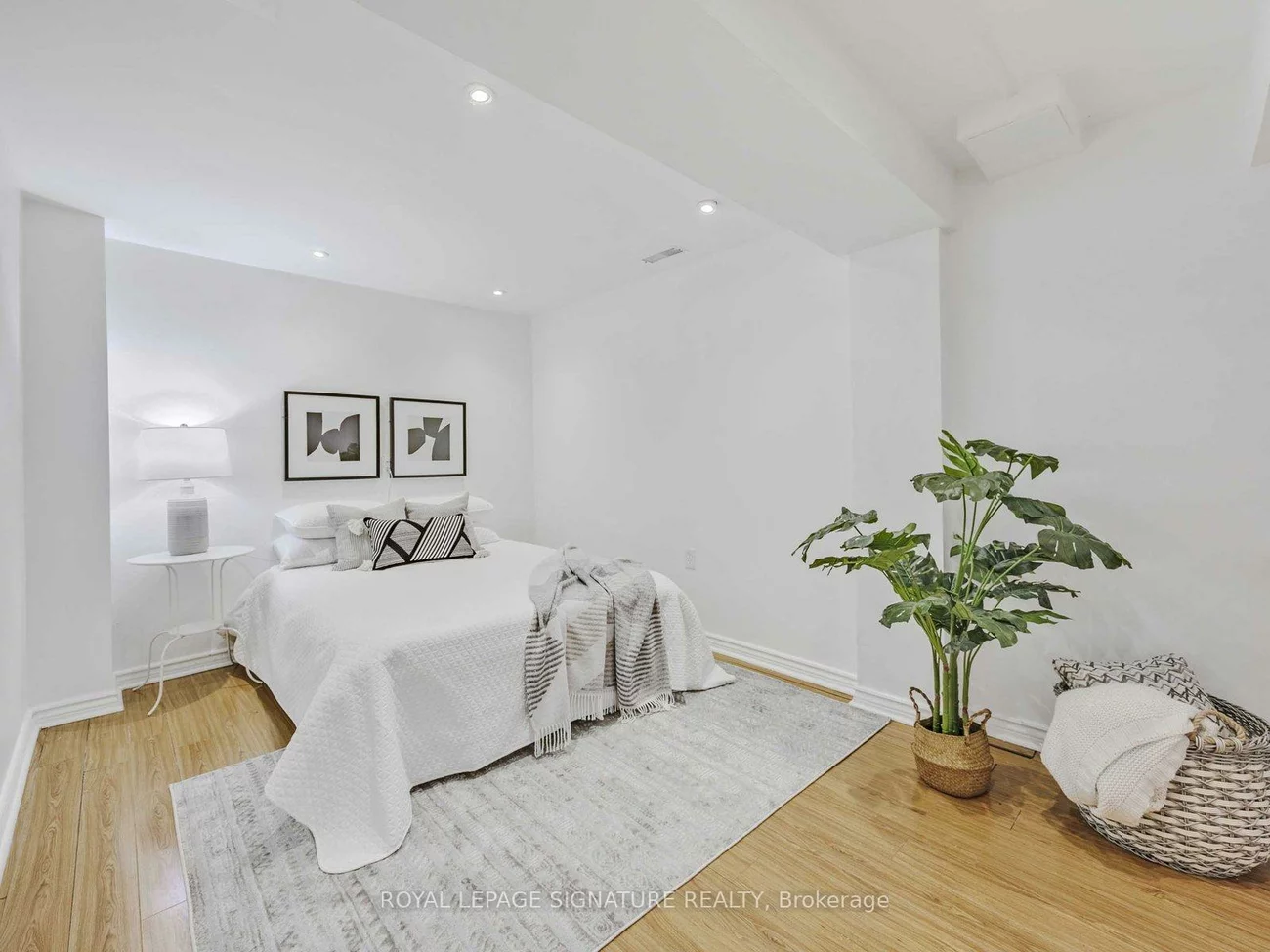 13, Trailsbrook, Wismer, Markham