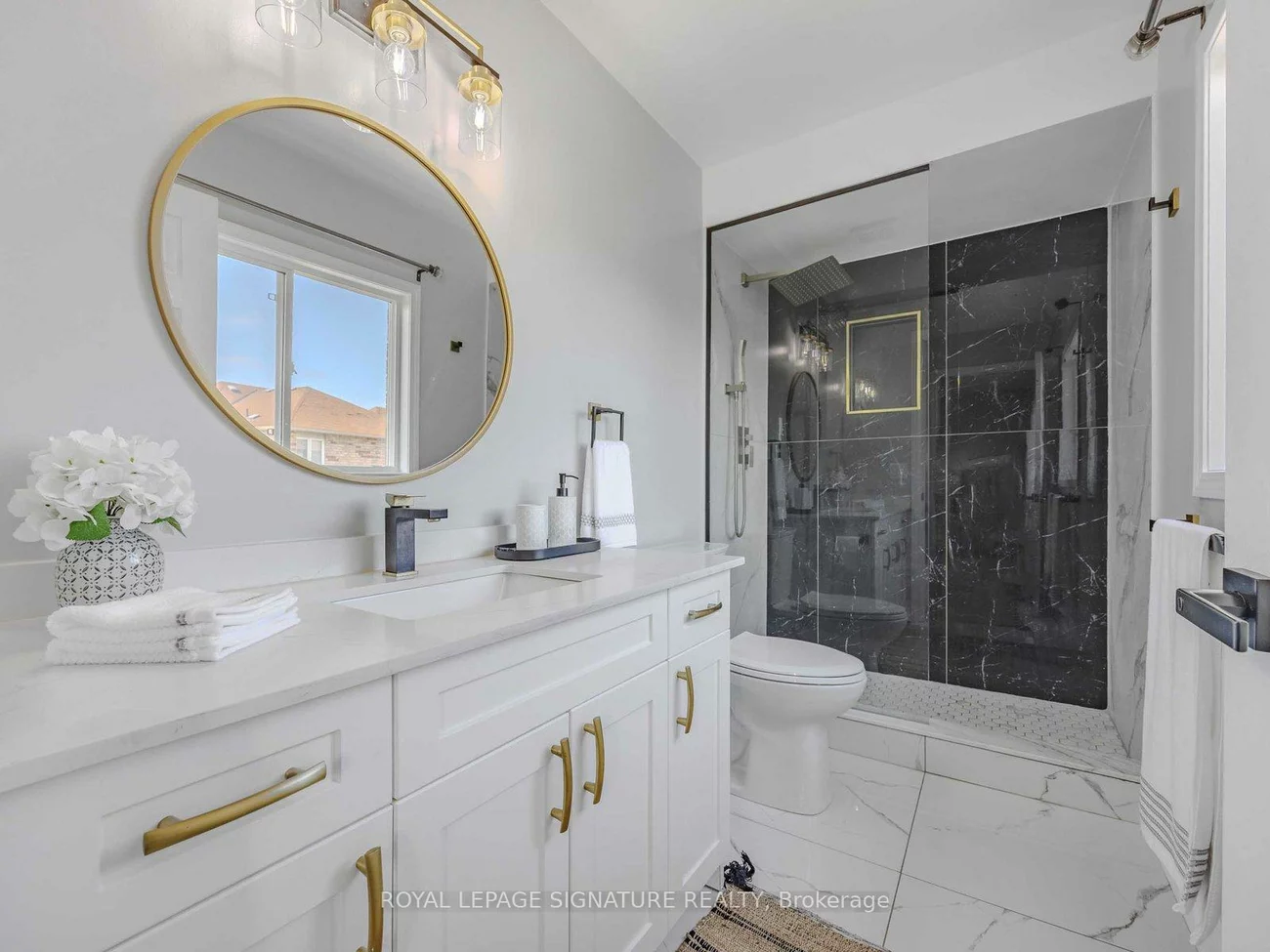 13, Trailsbrook, Wismer, Markham
