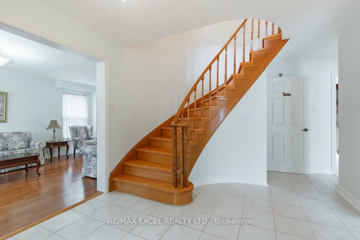 8, Boyd, Victoria Square, Markham