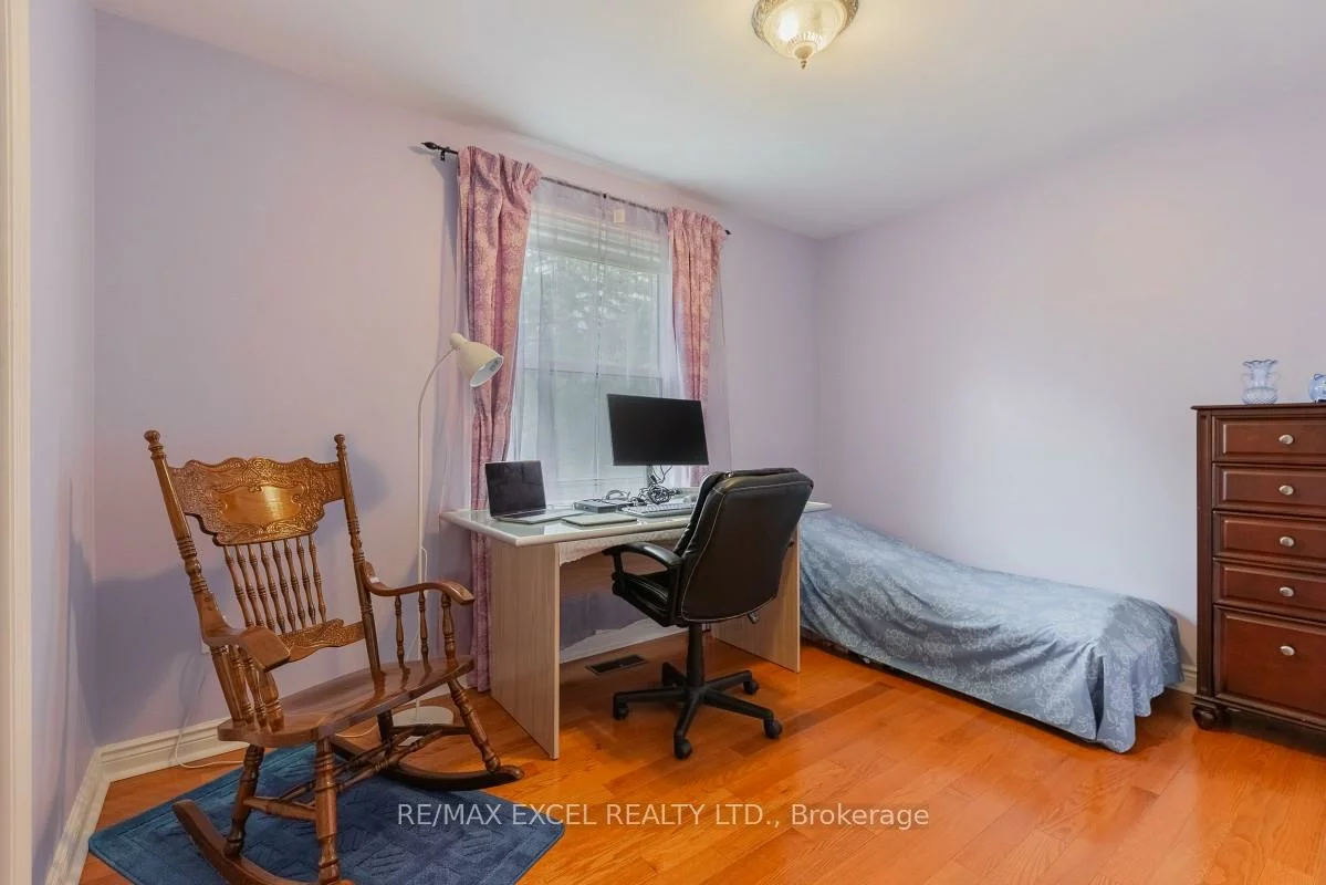 8, Boyd, Victoria Square, Markham