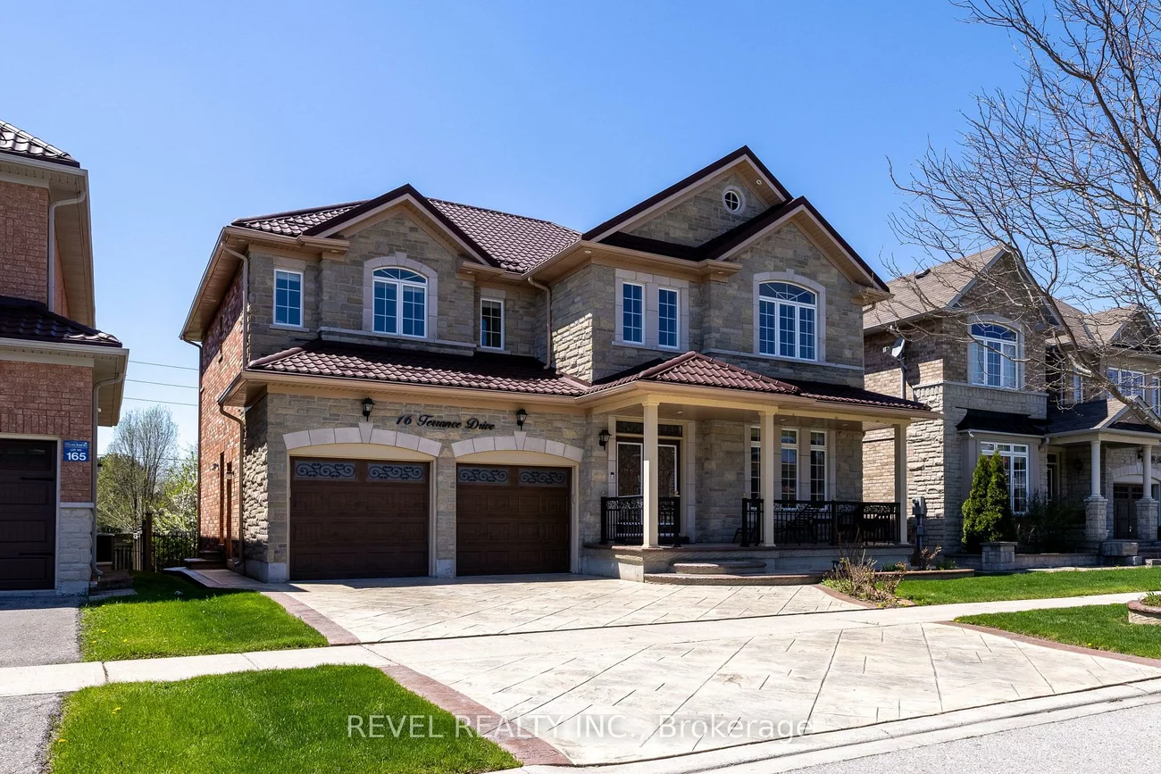 16, Terrance, Box Grove, Markham