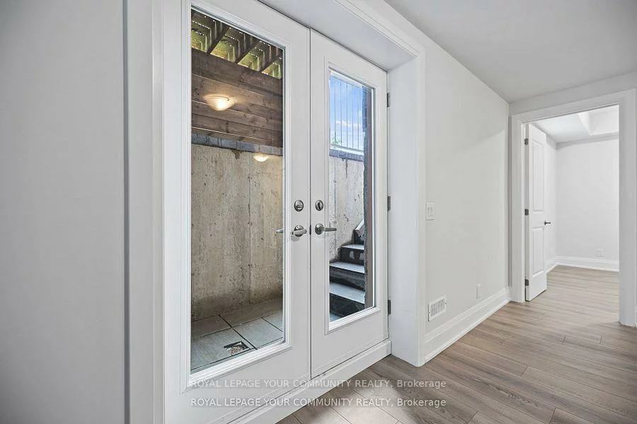14, Deer Park, Old Markham Village, Markham