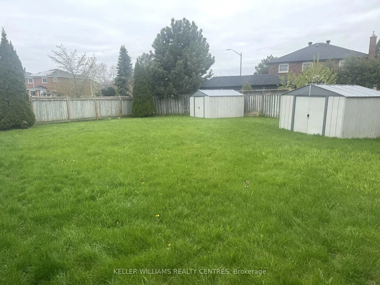 23, Alderbury, Middlefield, Markham
