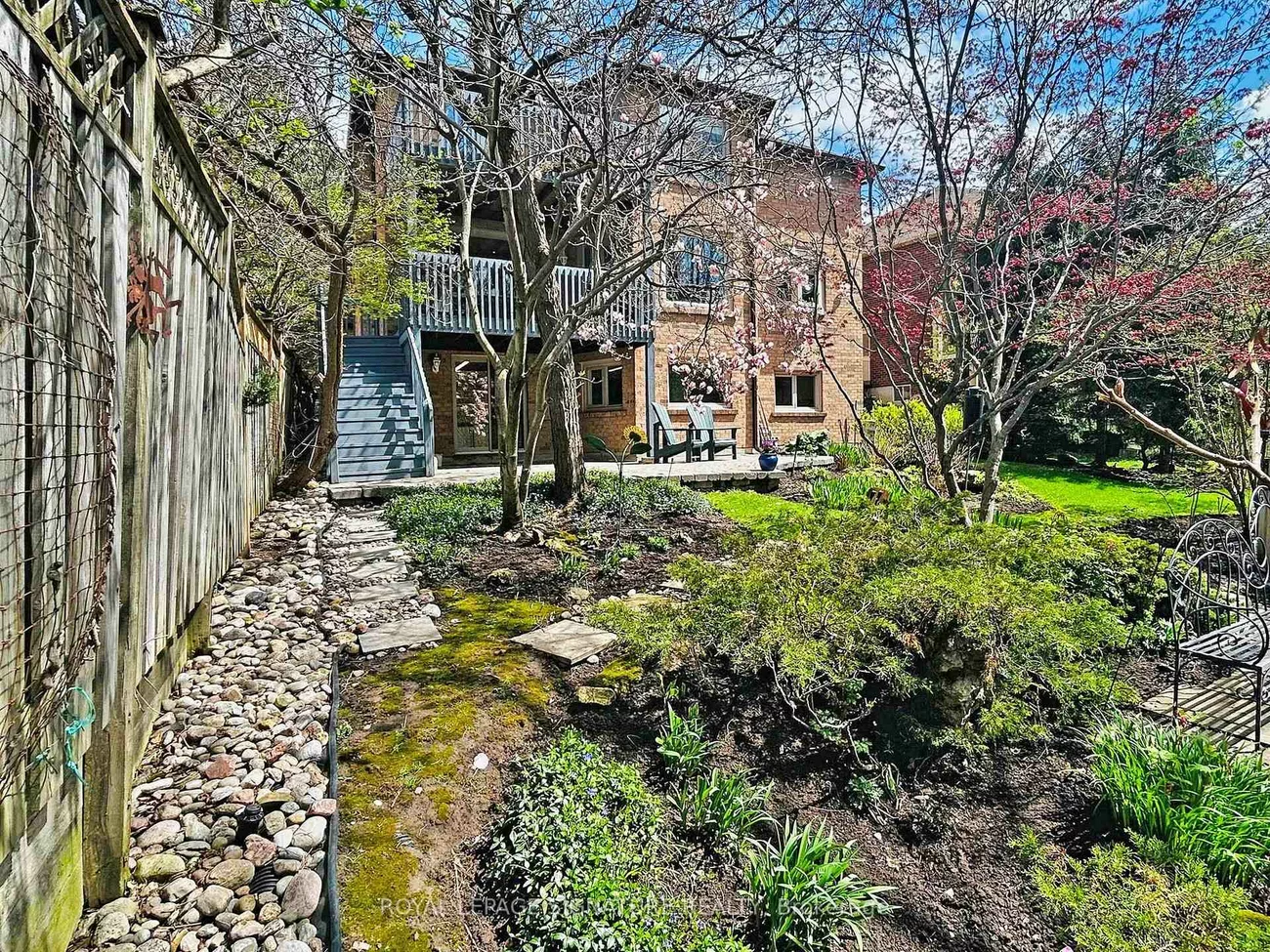 18, Prince Edward, Thornlea, Markham