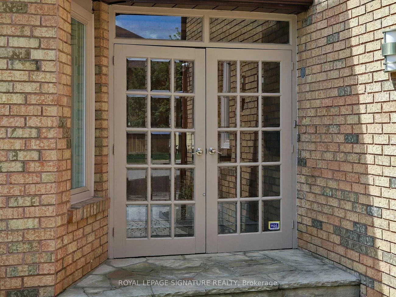 18, Prince Edward, Thornlea, Markham