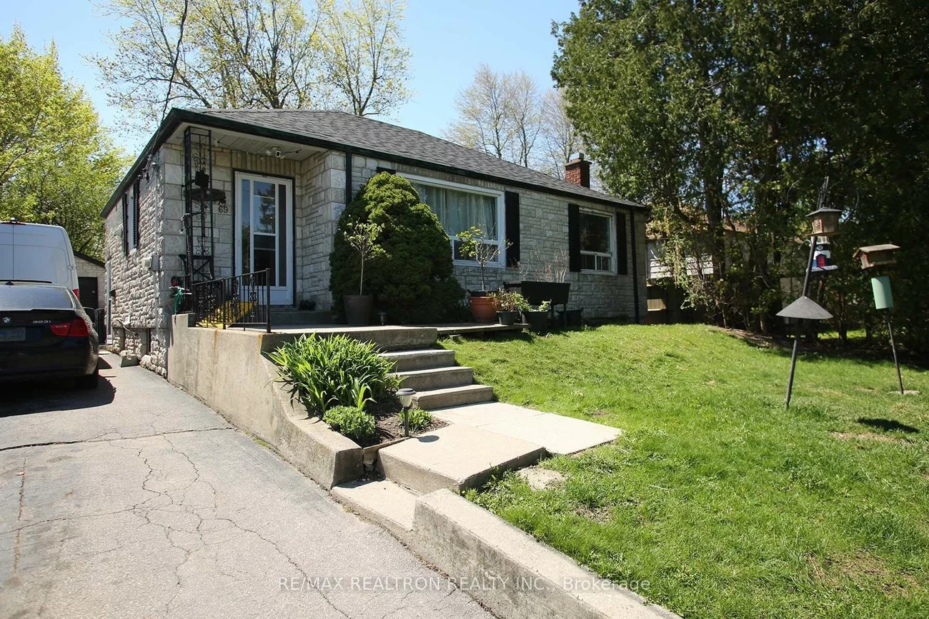 69, Woodward, Grandview, Markham