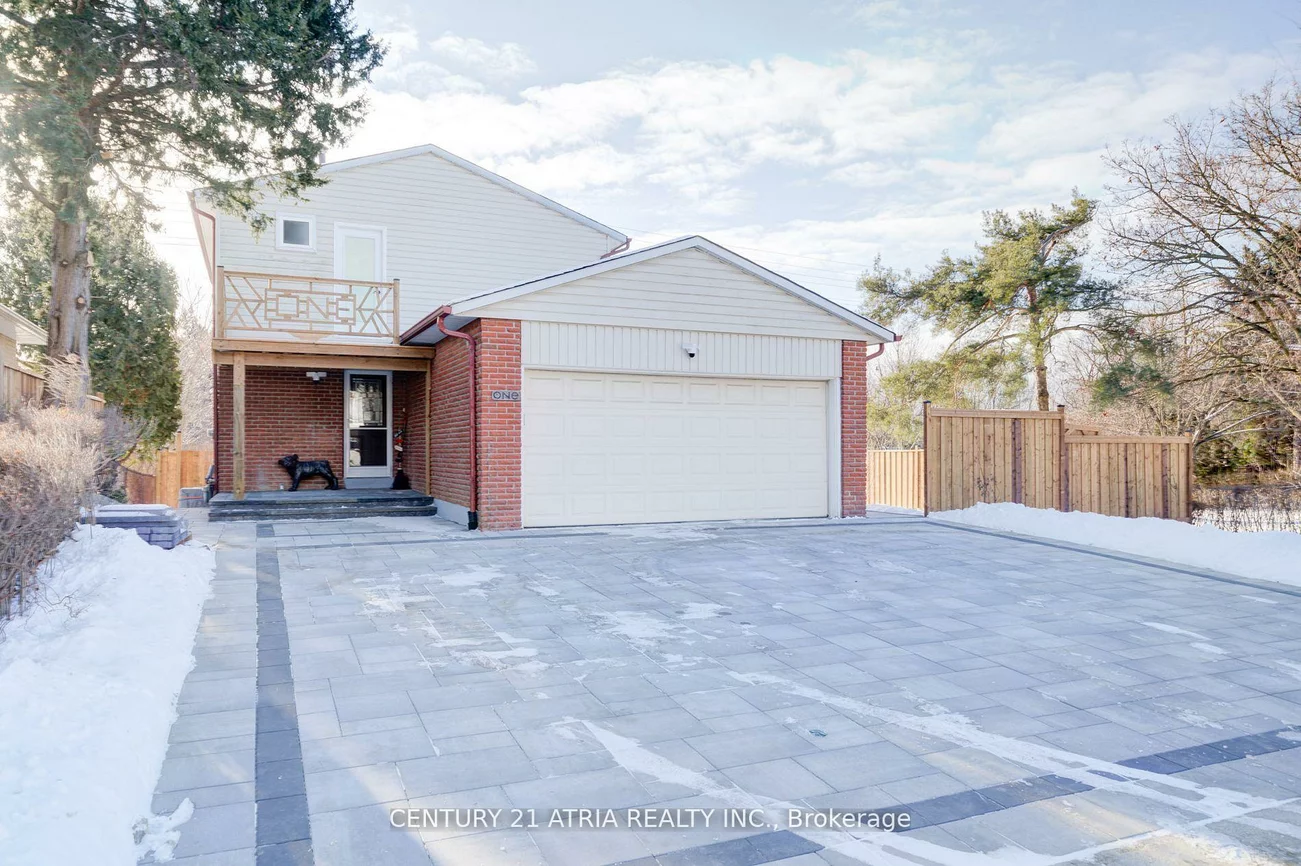 1, Hamilton Hall, Markham Village, Markham