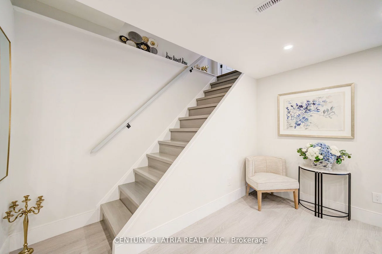 1, Hamilton Hall, Markham Village, Markham