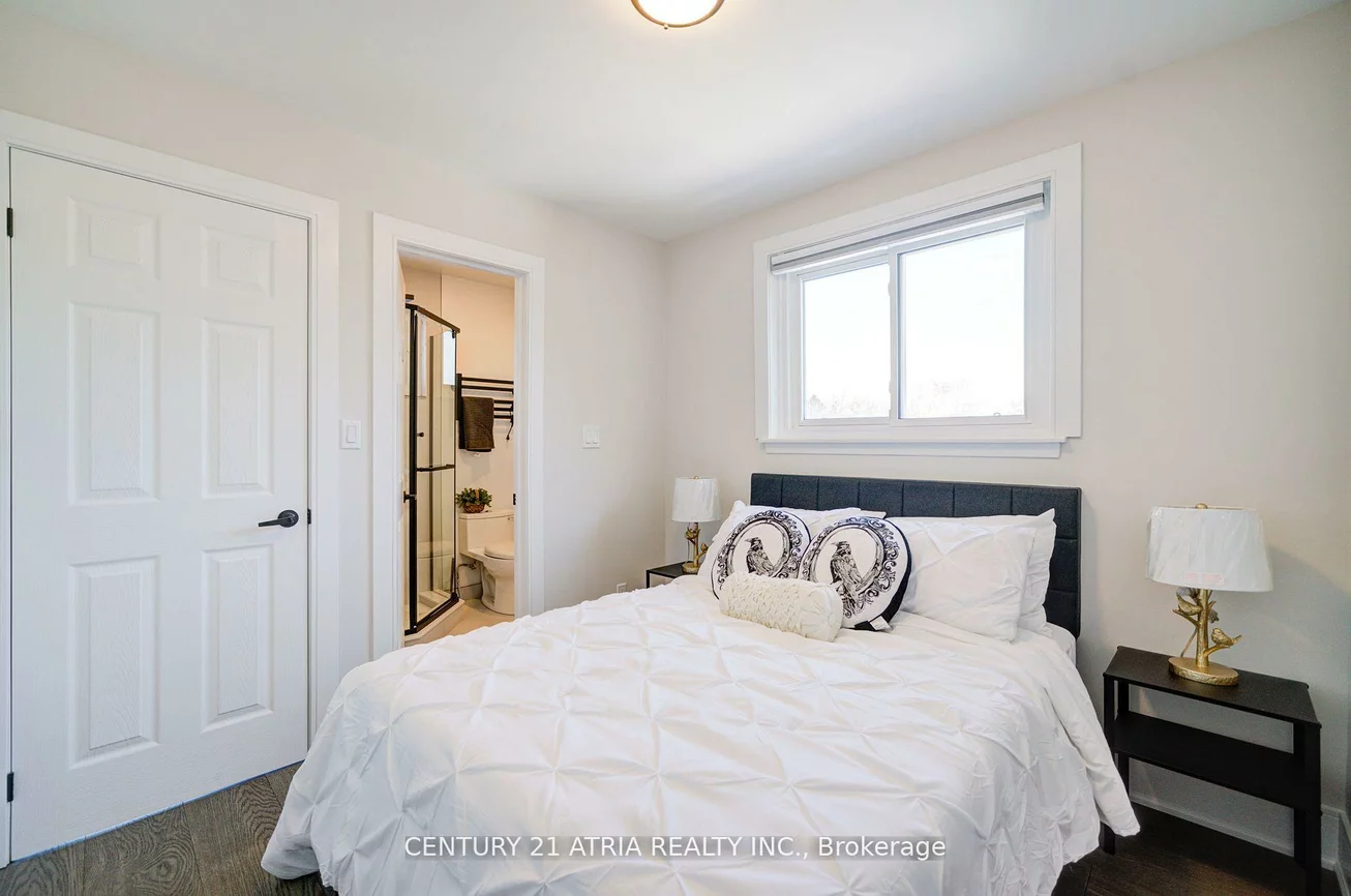 1, Hamilton Hall, Markham Village, Markham