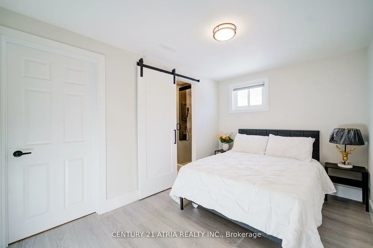 1, Hamilton Hall, Markham Village, Markham