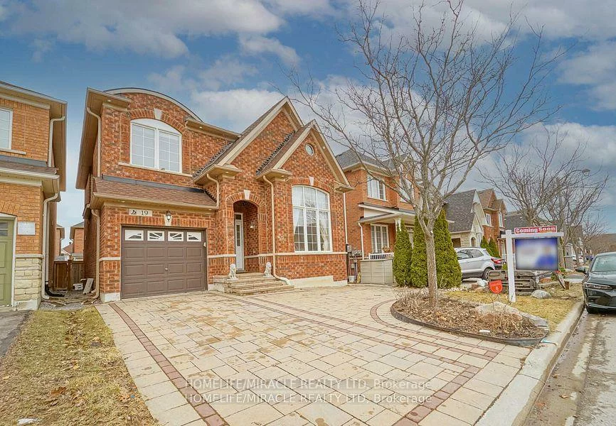19, Collingham, Box Grove, Markham