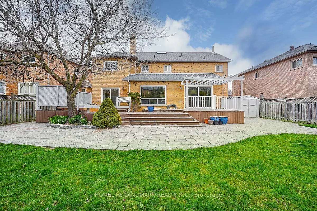 74, Webber, Unionville, Markham