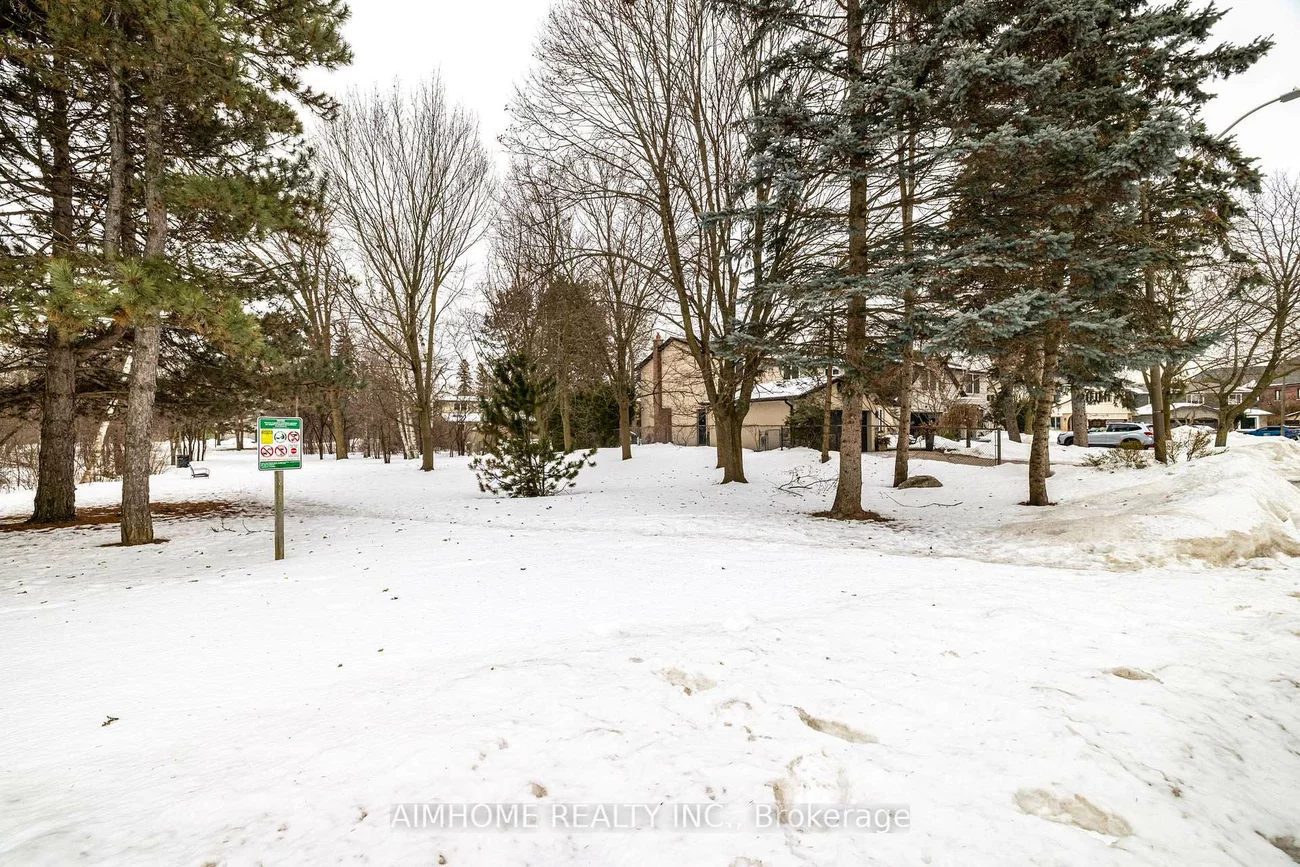 83, Emmeloord, Unionville, Markham