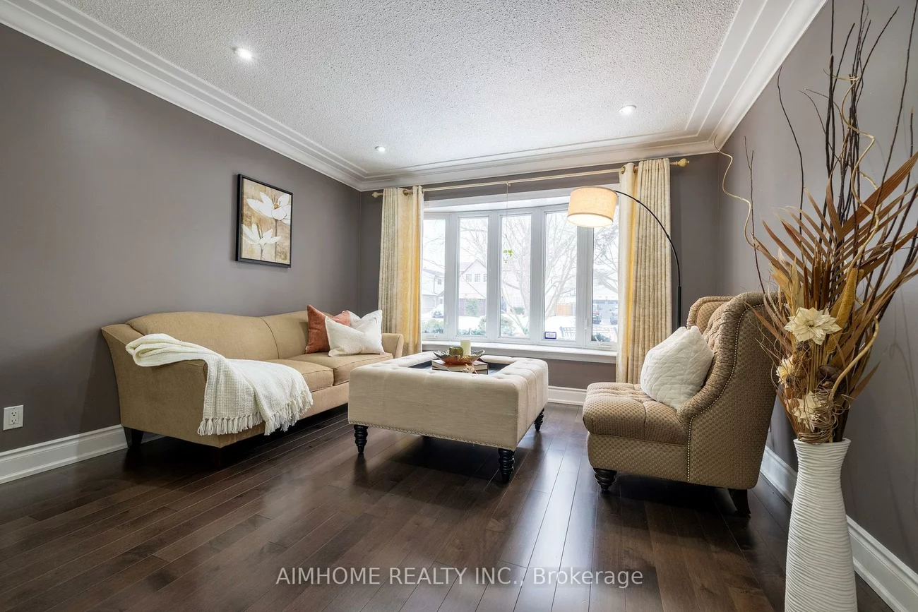 83, Emmeloord, Unionville, Markham