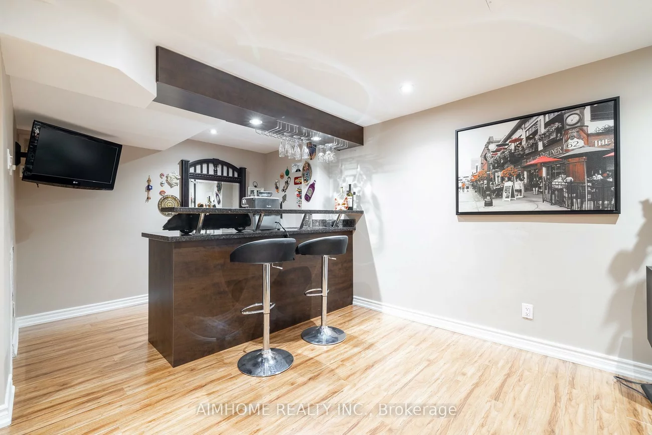 83, Emmeloord, Unionville, Markham