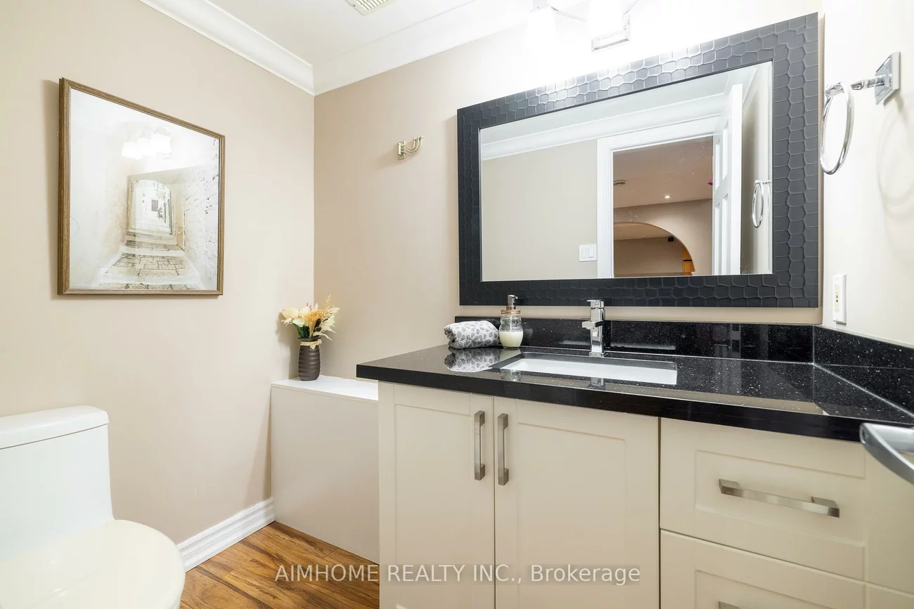 83, Emmeloord, Unionville, Markham