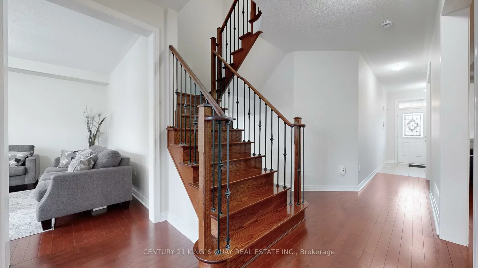 22, Maybreeze, Greensborough, Markham