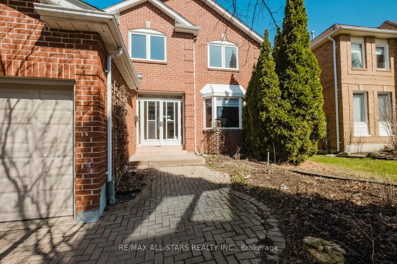 10, Heathmore, Unionville, Markham