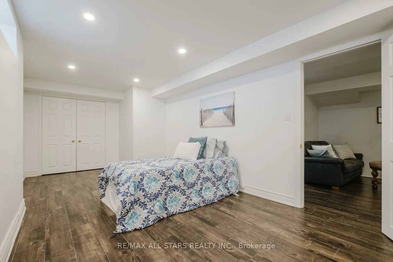 10, Heathmore, Unionville, Markham