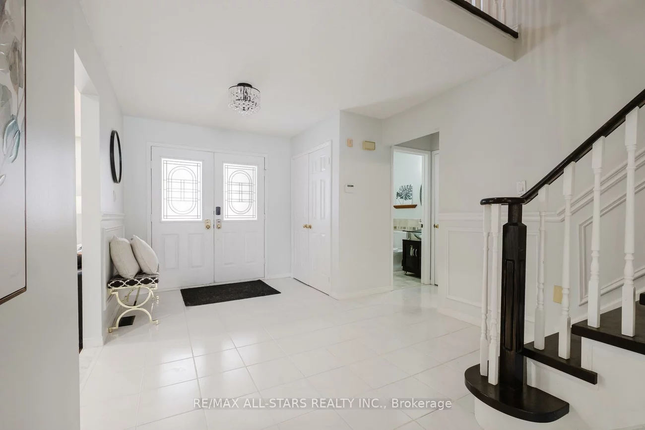10, Heathmore, Unionville, Markham