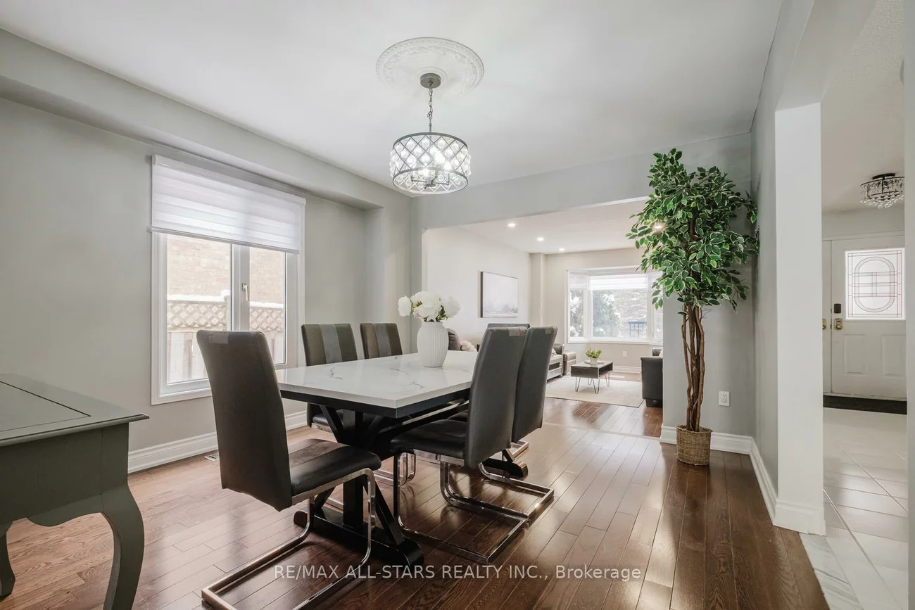 10, Heathmore, Unionville, Markham