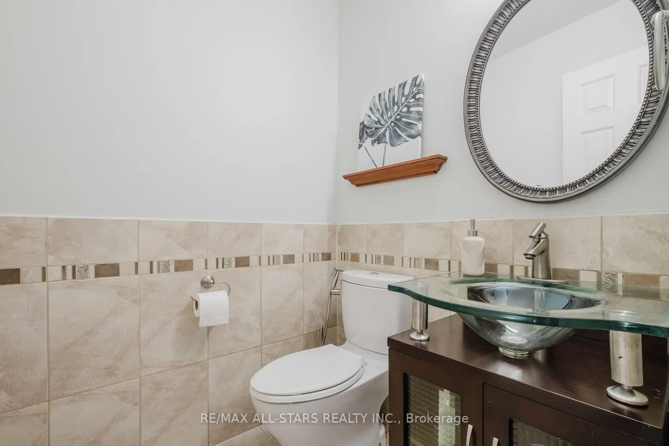 10, Heathmore, Unionville, Markham