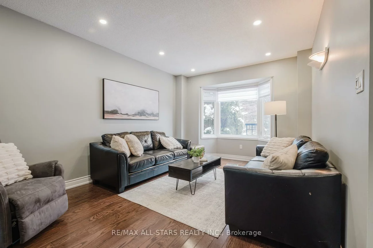 10, Heathmore, Unionville, Markham