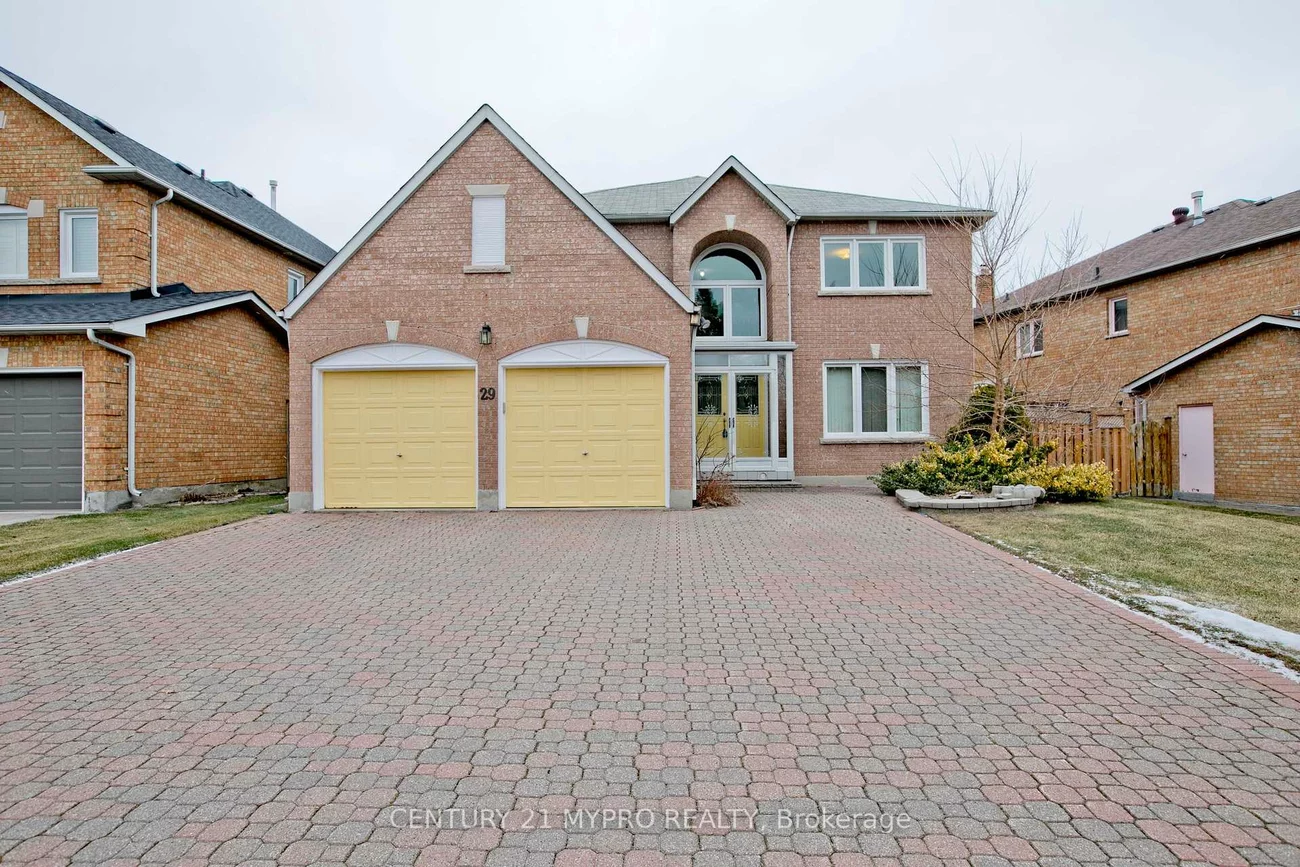 29, Webber, Unionville, Markham