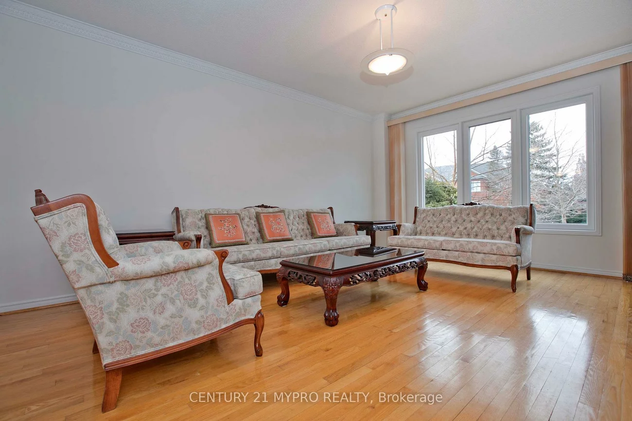 29, Webber, Unionville, Markham